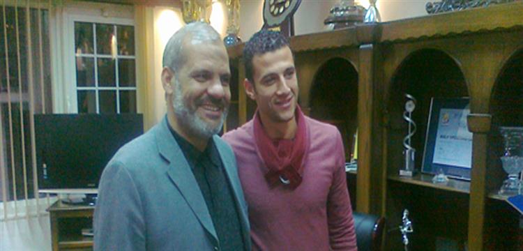  مجدي طلبة يبدأ مهمته مع الشعلة السعودي 